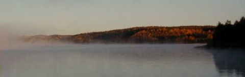 Dimma över Hjåggsjön en septembermorgon